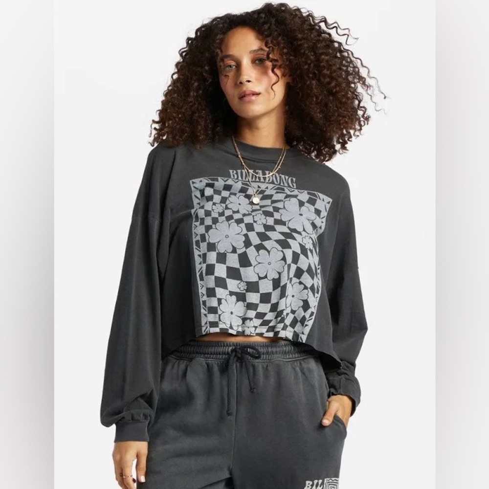 BILLABONG Beach Boyfriend Long Sleeve Crop Top size XS